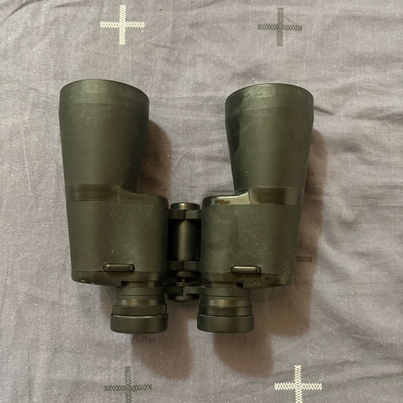Bushnell Binoculars AG 13-1250 PK 12*50 272FT Wide Angle Binoculars + Case - Picture 11 of 13